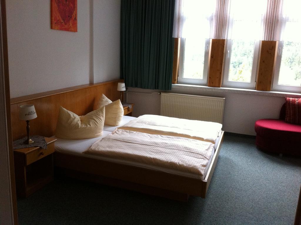 Pension Tannenrausch Friedrichroda Chambre photo
